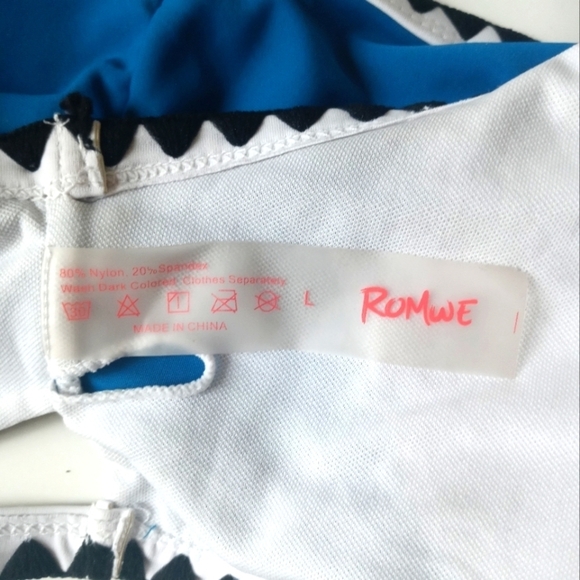 ROMWE Women's Embroidery Triangles Bikini Top . Size L. - Picture 8 of 10